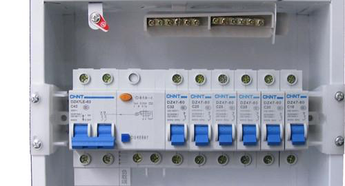 8500w的即熱式電熱水器，漏電保護器怎么接線？